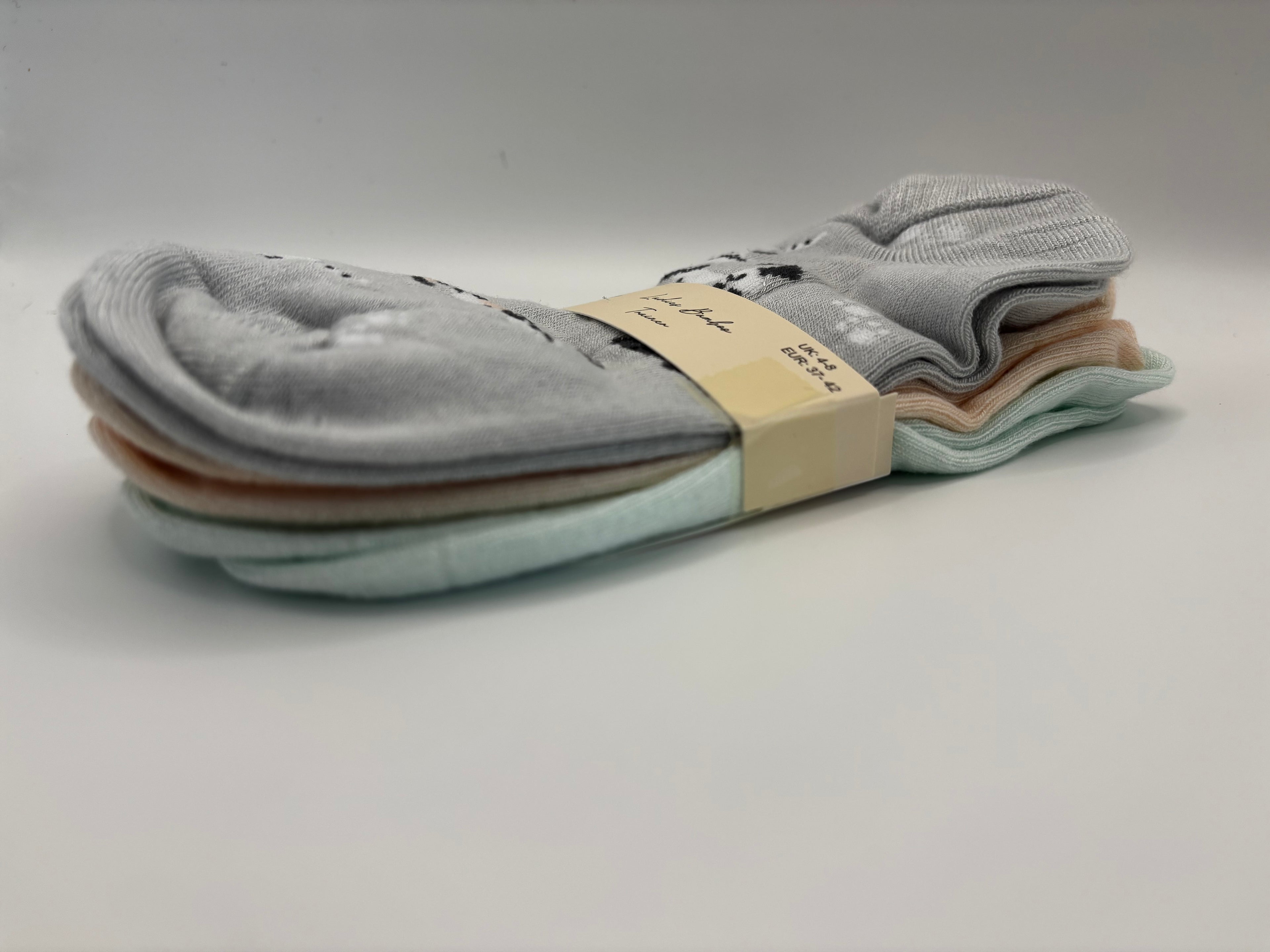 Ladies Bamboo Trainer Socks